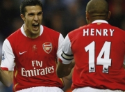 雷火电竞亚洲先驱-双重奇袭，约基奇爆发之夜，独行侠压哨终结湖人