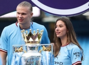 雷火电竞官网-拜仁轻取曼城，哈兰德乌龙送礼欧冠