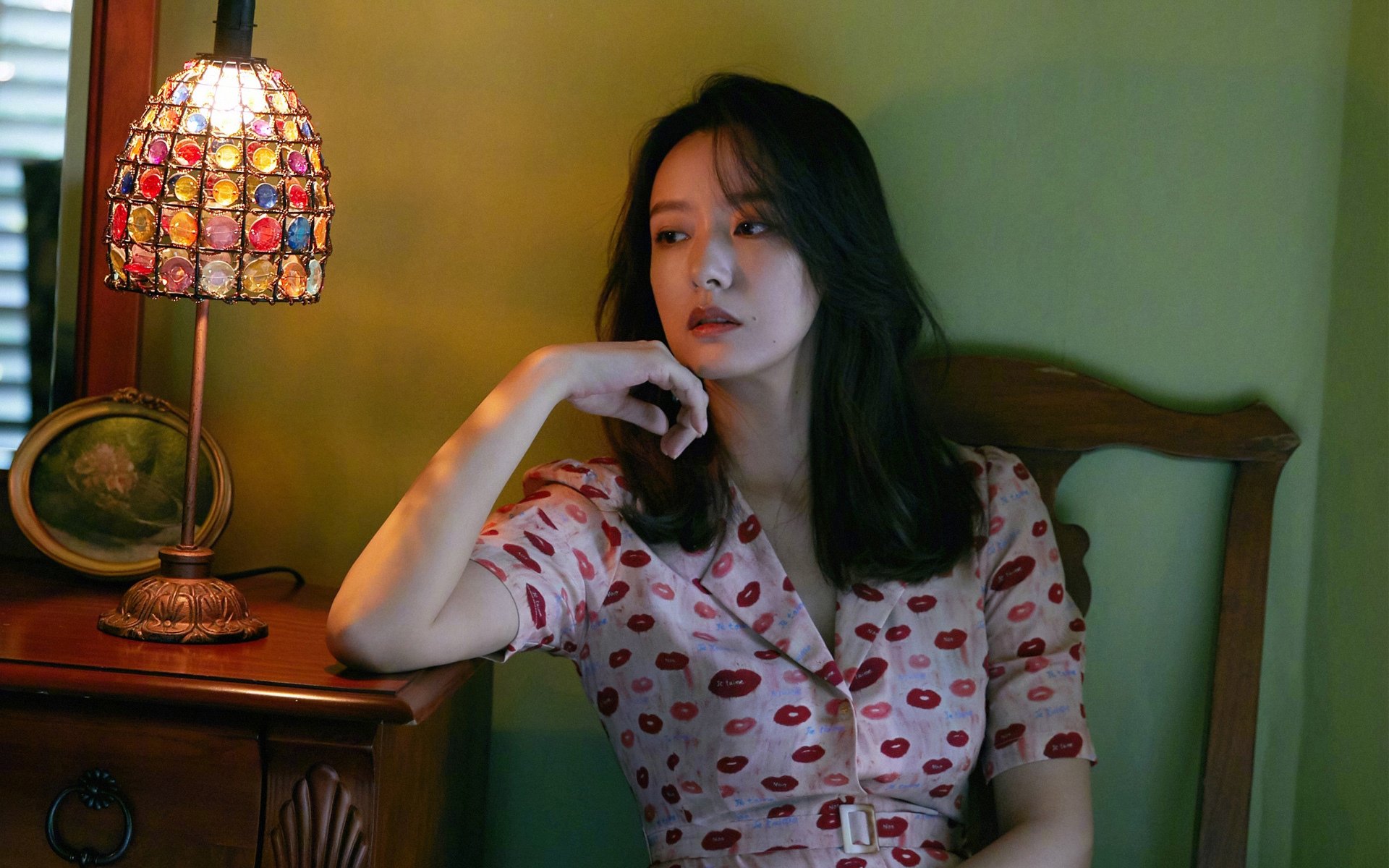 欧冠之夜,蓝军风暴席卷都灵,苏亚雷斯化身关键先生击溃尤文